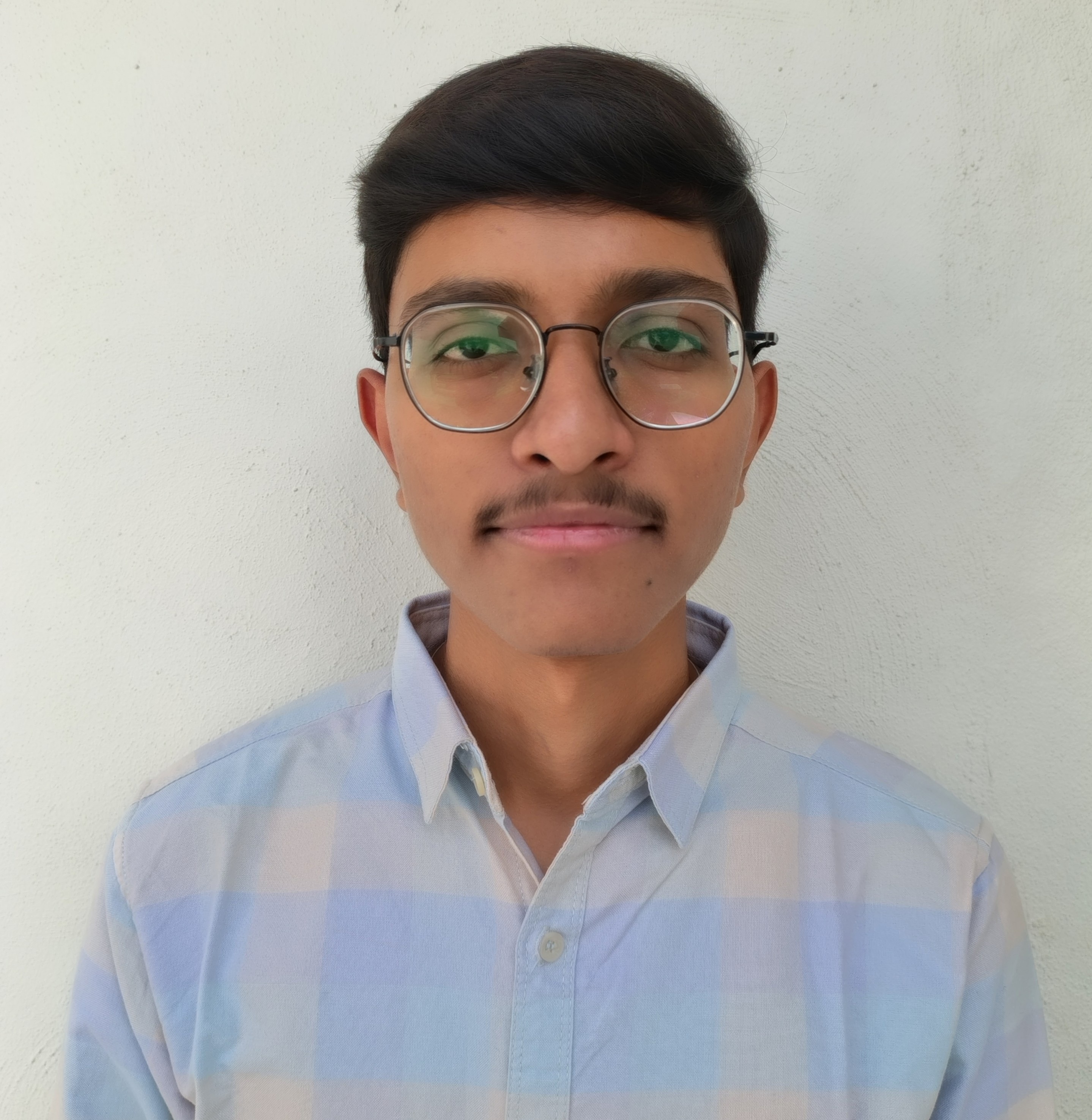 Hemanshu Faldu — Co-Founder & Full-Stack Developer